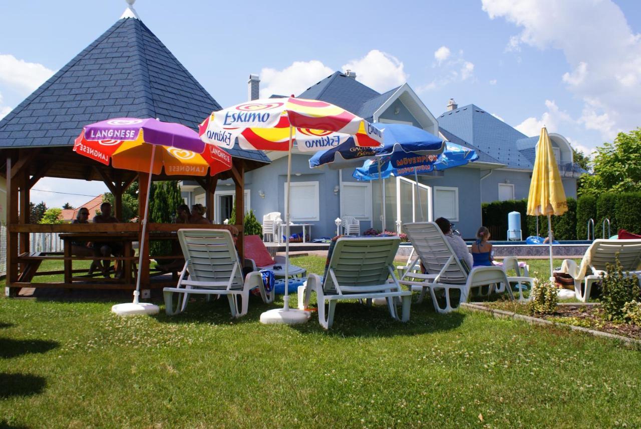 Kek Vendeghaz Family Resort Денешдиаш Экстерьер фото